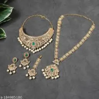 bridal-necklace4[1]-8077125-60033.webp